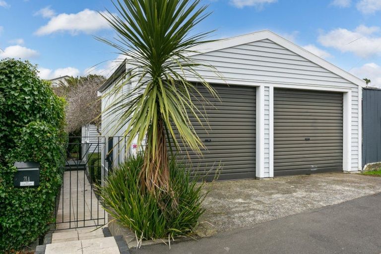 Photo of property in 21a Ngatoto Street, Khandallah, Wellington, 6035