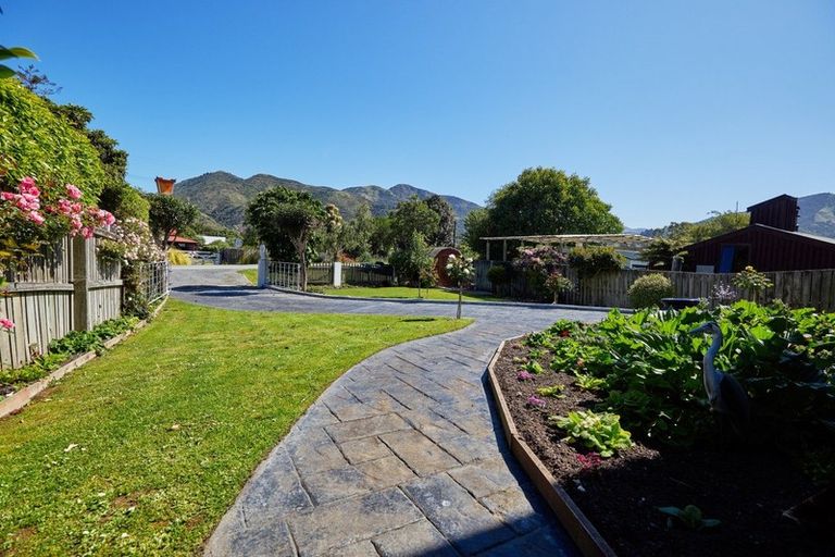 Photo of property in 18 Rakanui Road, Peketa, Kaikoura, 7374