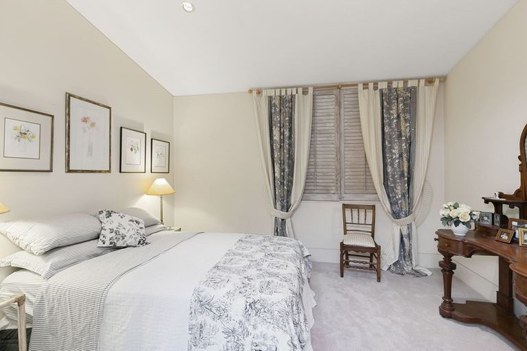 Photo of property in Trieste, 9/346 Oriental Parade, Oriental Bay, Wellington, 6011