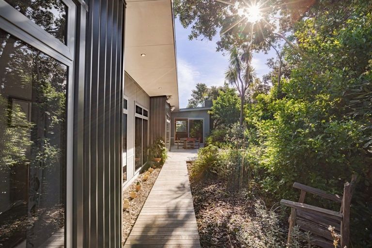 Photo of property in 49 Tennis Court Road, Raumati South, Paraparaumu, 5032