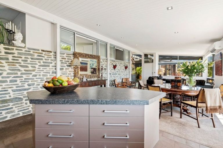 Photo of property in 4 Silverwood Lane, Kawarau Falls, Queenstown, 9300