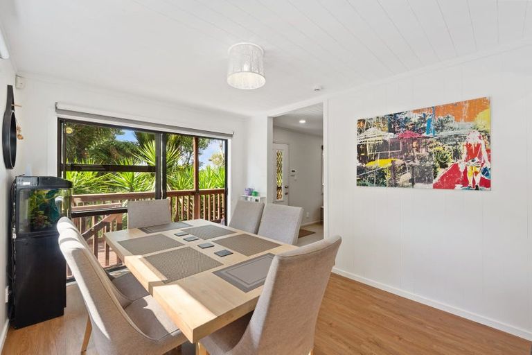 Photo of property in 169 Wairere Road, Waitakere, Henderson, 0782