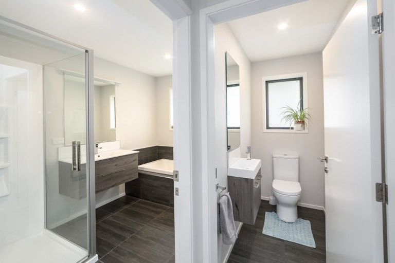 Photo of property in 474c High Street South, Carterton, 5713