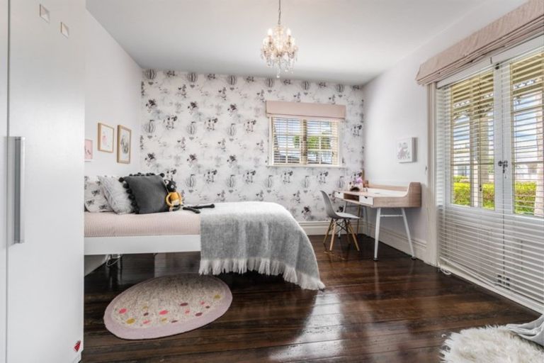 Photo of property in 36 Calliope Road, Devonport, Auckland, 0624