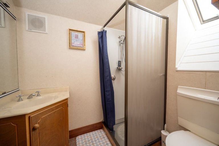 Photo of property in 1 Craig Place, Bridge Hill, Alexandra, 9320