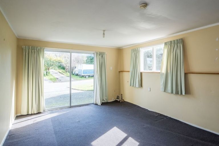 Photo of property in 120 Renown Road, Raumati South, Paraparaumu, 5032