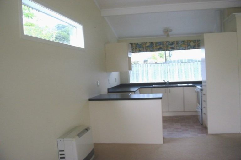 Photo of property in 1b Horoeka Street, Stokes Valley, Lower Hutt, 5019