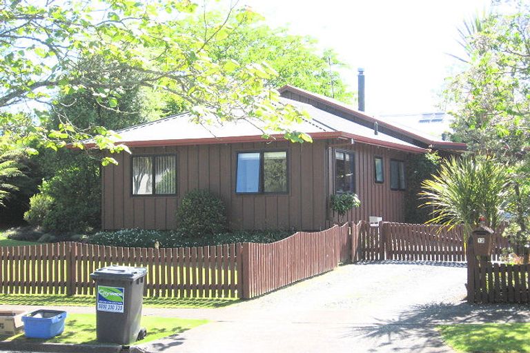 Photo of property in 12 Marlowe Drive, Leamington, Cambridge, 3432