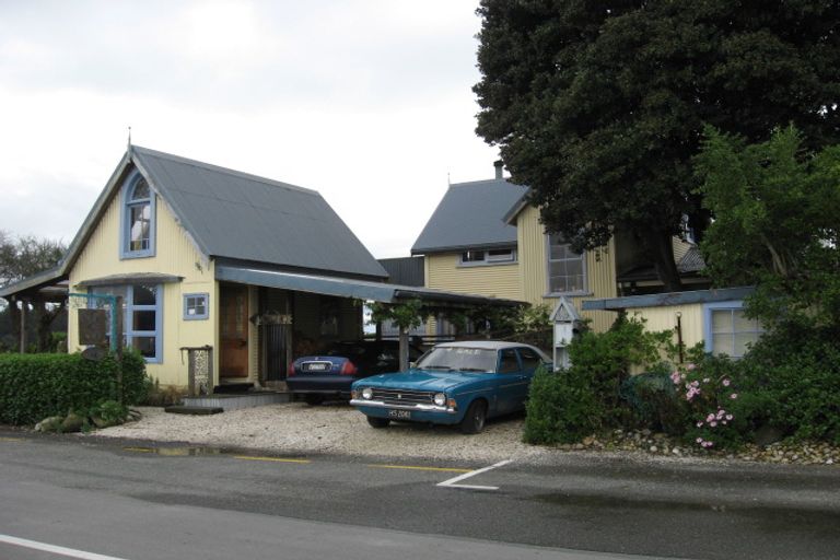 Photo of property in 107 Point Road, Monaco, Nelson, 7011