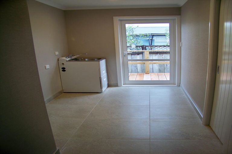 Photo of property in 23 Campbell Street, Leamington, Cambridge, 3432