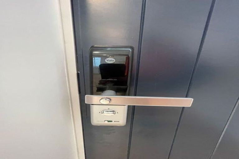 Photo of property in 5/30 Pirie Street, Mount Victoria, Wellington, 6011