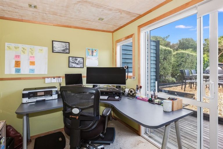 Photo of property in 50 Spinnaker Drive, Whitby, Porirua, 5024