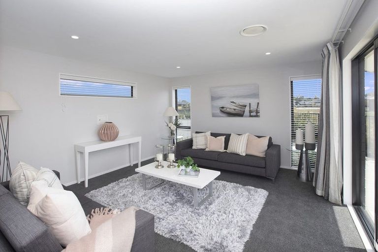 Photo of property in 14 Godley Place, Woodend, 7610