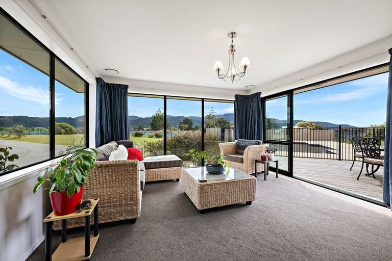 Photo of property in 37 Ocean View Crescent, Rarangi, Blenheim, 7273