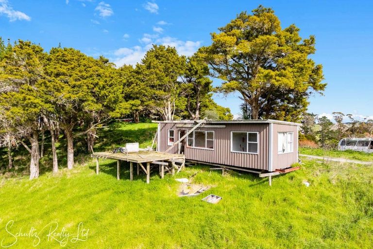 Photo of property in 227 Mountain Road, Maungaturoto, 0587