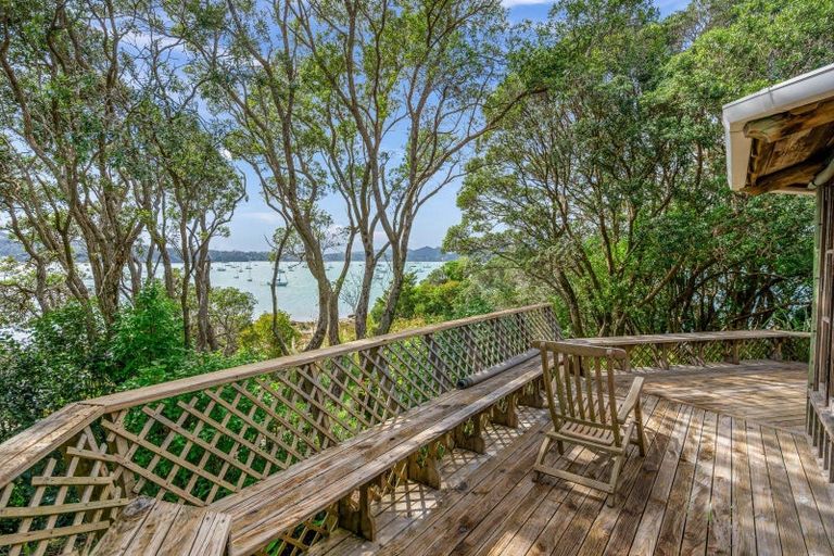 Photo of property in 958e Whangarei Heads Road, Parua Bay, 0174