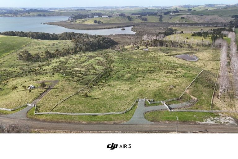 Photo of property in 186 Metcalfe Road, Ranui, Auckland, 0612