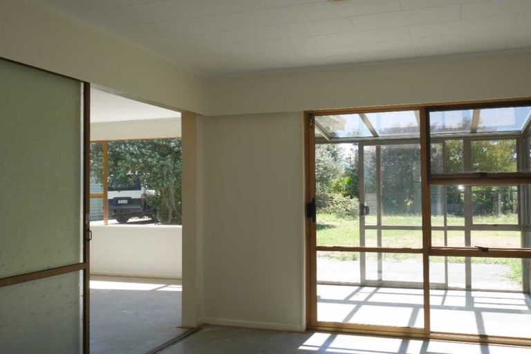 Photo of property in 41 Waerenga Road, Otaki, 5512