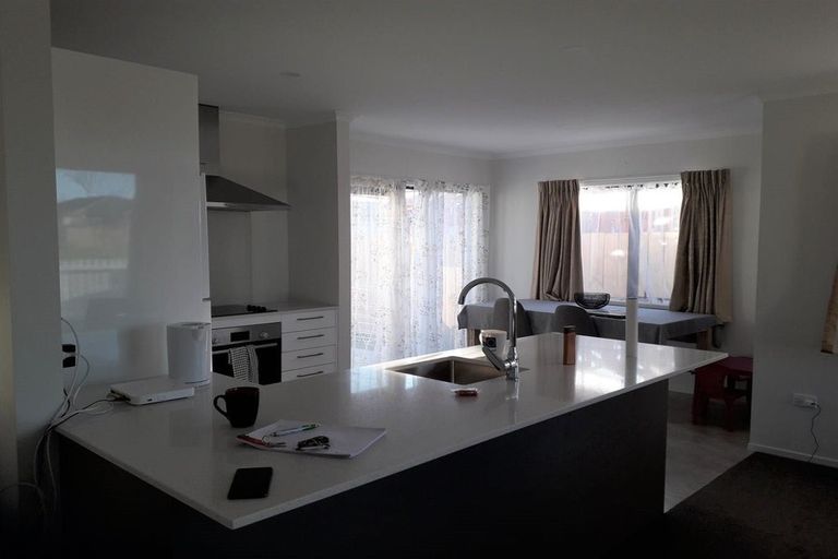 Photo of property in 5 Park Chester Road, Pukekohe, 2120