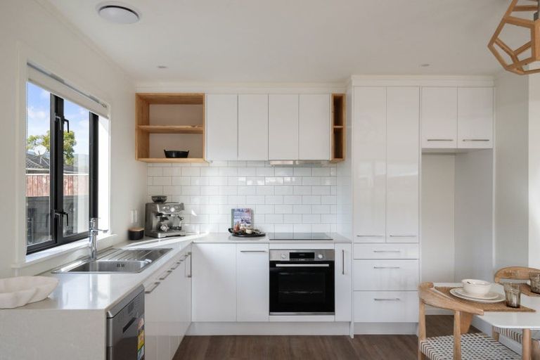 Photo of property in 74e Gibbons Street, Ebdentown, Upper Hutt, 5018