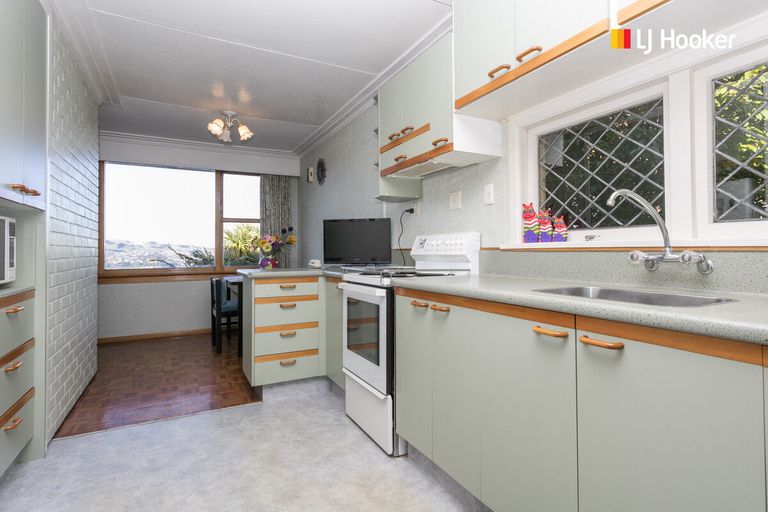 Photo of property in 12 Cross Street, Mornington, Dunedin, 9011