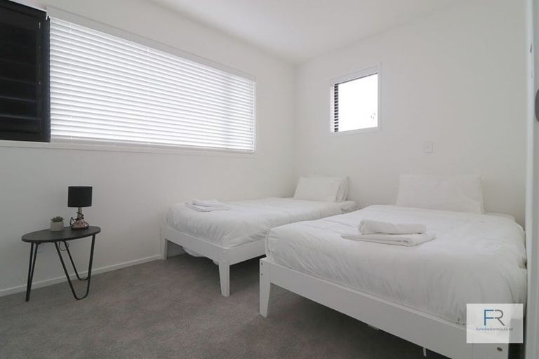 Photo of property in 4 Tapuwae Way, Mangere Bridge, Auckland, 2022