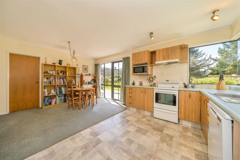 Photo of property in 1142a Maymorn Road, Maymorn, Upper Hutt, 5018