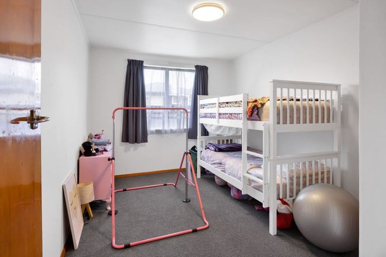 Photo of property in 3 Falstaff Street, Stratford, 4332