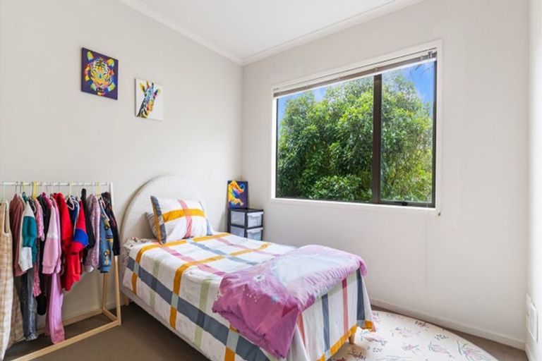 Photo of property in St Claire Village, 123/172 Mcleod Road, Te Atatu South, Auckland, 0610