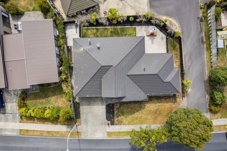 Photo of property in 96 Navigation Drive, Whitby, Porirua, 5024
