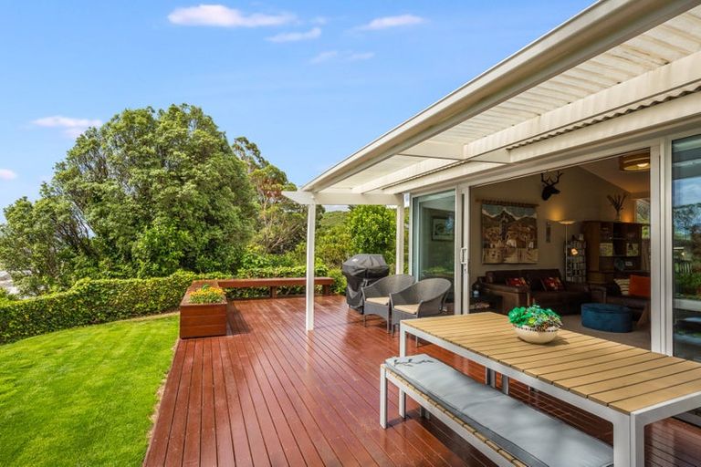 Photo of property in 51 Howard Road, Point Howard, Lower Hutt, 5013