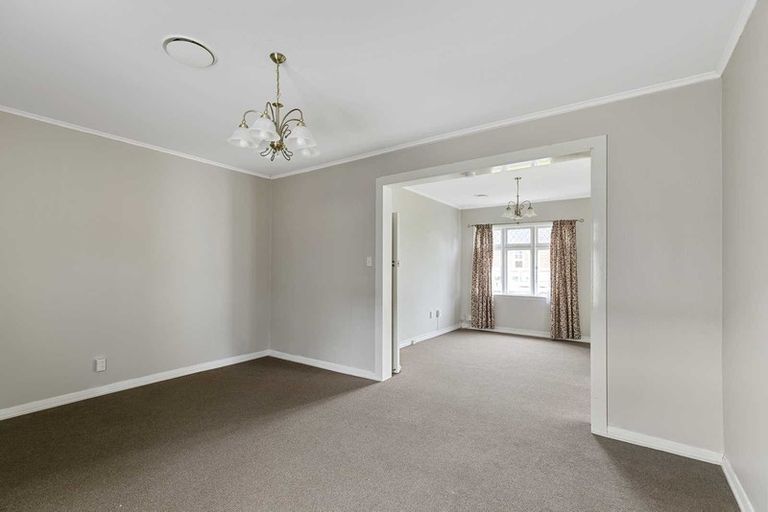 Photo of property in 21 Miro Street, Miramar, Wellington, 6022