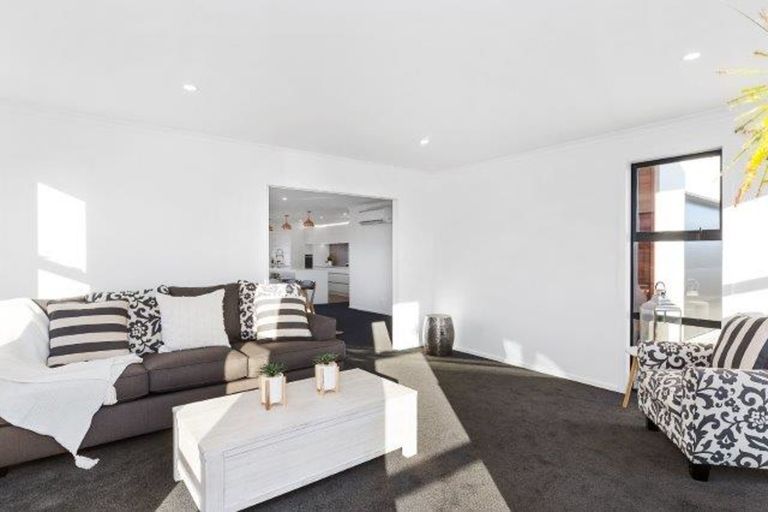 Photo of property in 76 Shields Street, Clyde, 9330