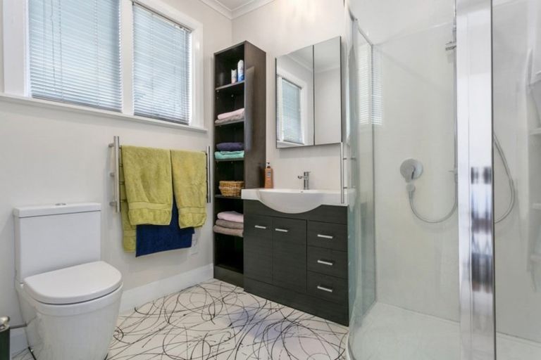 Photo of property in 165 Robinson Street, Cambridge, 3434