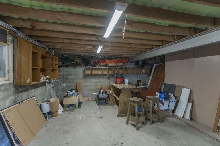 Photo of property in 12 Kowhai Grove, Raumati Beach, Paraparaumu, 5032