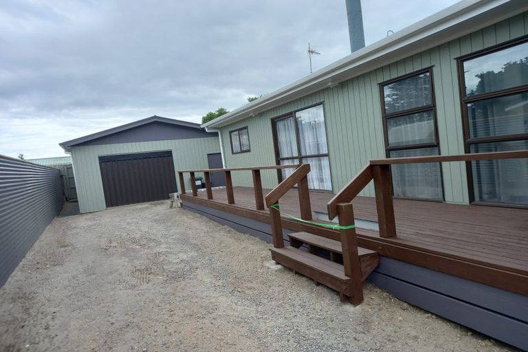 Photo of property in 65 Himatangi Street, Himatangi Beach, Foxton, 4891