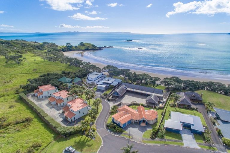 Photo of property in 28 Bayside Drive, Coopers Beach, 0420