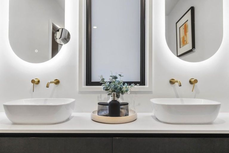 Photo of property in 31 Hinaki Street, Poike, Tauranga, 3112