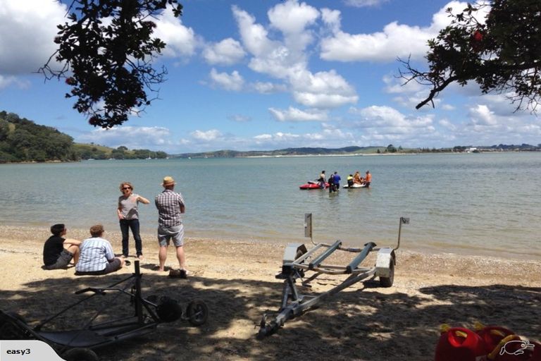 Photo of property in 421 Leigh Road, Whangateau, Warkworth, 0985