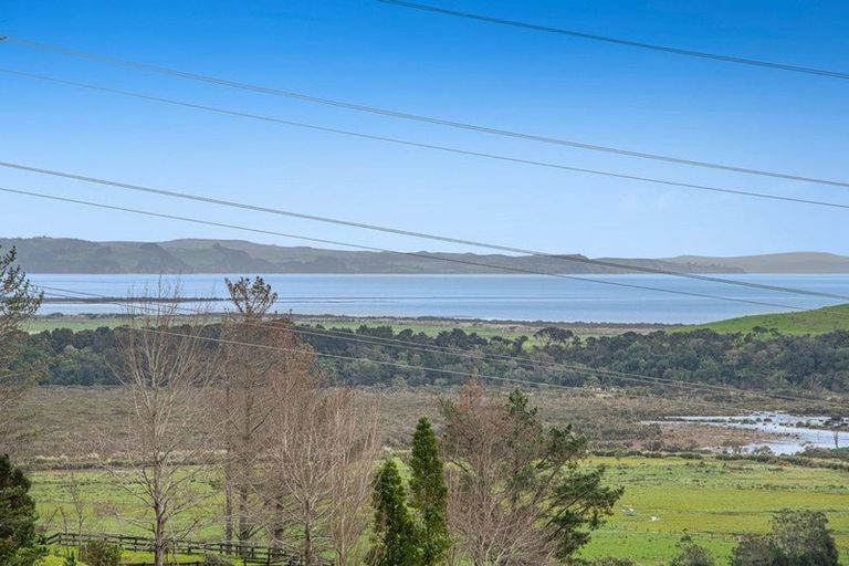 Photo of property in 5 Onewhero Road, Kaukapakapa, Warkworth, 0984