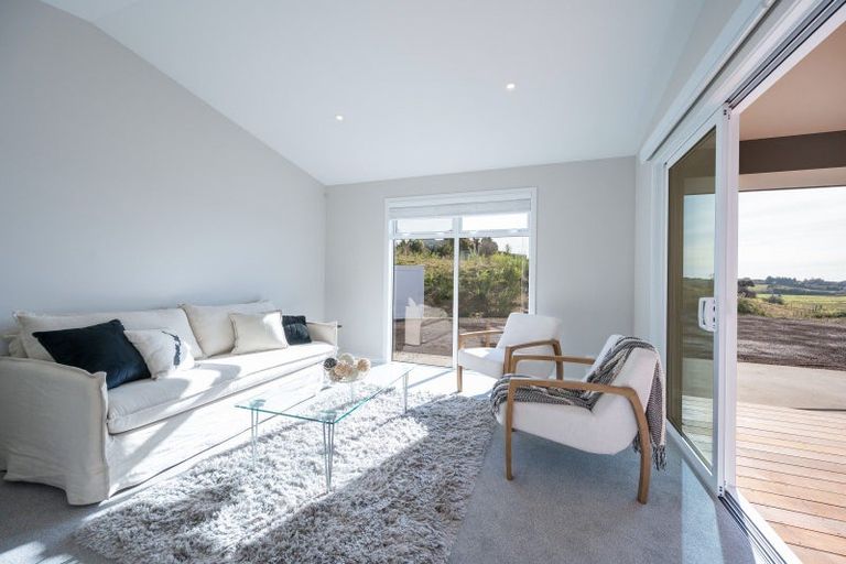 Photo of property in 72 Les Wakefield Road, Mapua, 7005