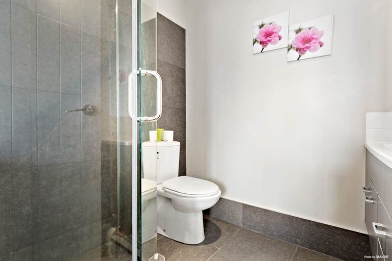 Photo of property in The Rise, 10/11 Hatfield Place, Albany Heights, Auckland, 0632