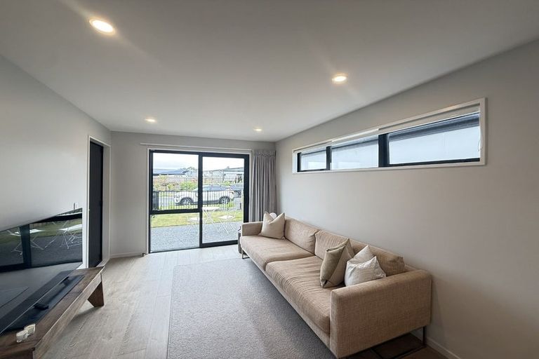 Photo of property in 7 Chrysolite Place, Belfast, Christchurch, 8051