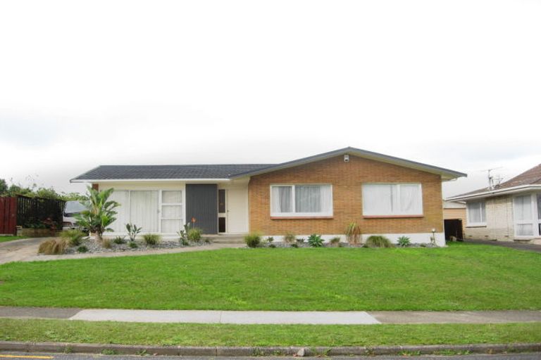 Photo of property in 20 Walworth Avenue, Pakuranga Heights, Auckland, 2010