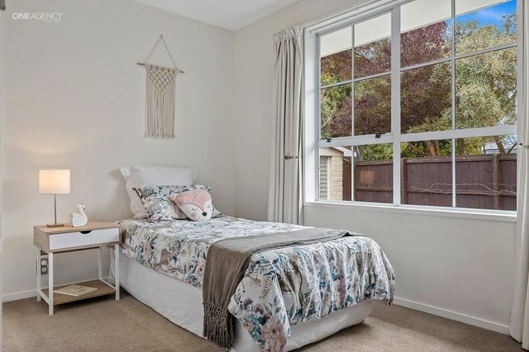 Photo of property in 83 Dunbarton Street, Redwood, Christchurch, 8051