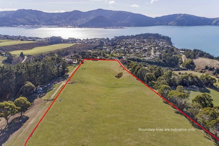 Photo of property in 306 Bayview Road, Diamond Harbour, 8972