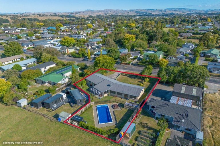 Photo of property in 20 Smith Street, Dannevirke, 4930