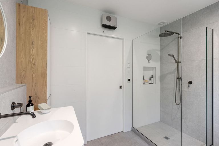 Photo of property in 20 Harbour View Terrace, Cass Bay, Lyttelton, 8082