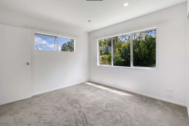 Photo of property in 23 Carento Way, Stanmore Bay, Whangaparaoa, 0932
