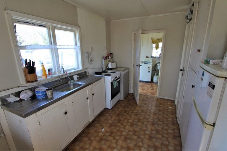 Photo of property in 17 Tay Street, Tokoroa, 3420